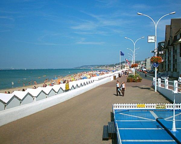 Super Deauville Appartement 2 Pieces Cosy Proche Plage Plein Sud Villers-sur-Mer Exterior foto