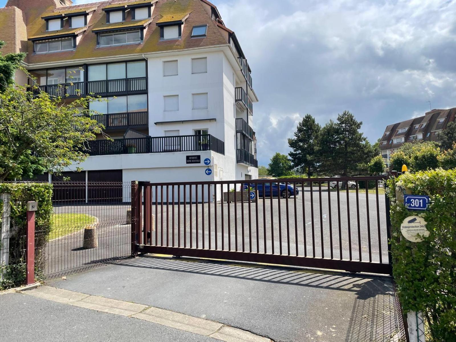 Super Deauville Appartement 2 Pieces Cosy Proche Plage Plein Sud Villers-sur-Mer Exterior foto